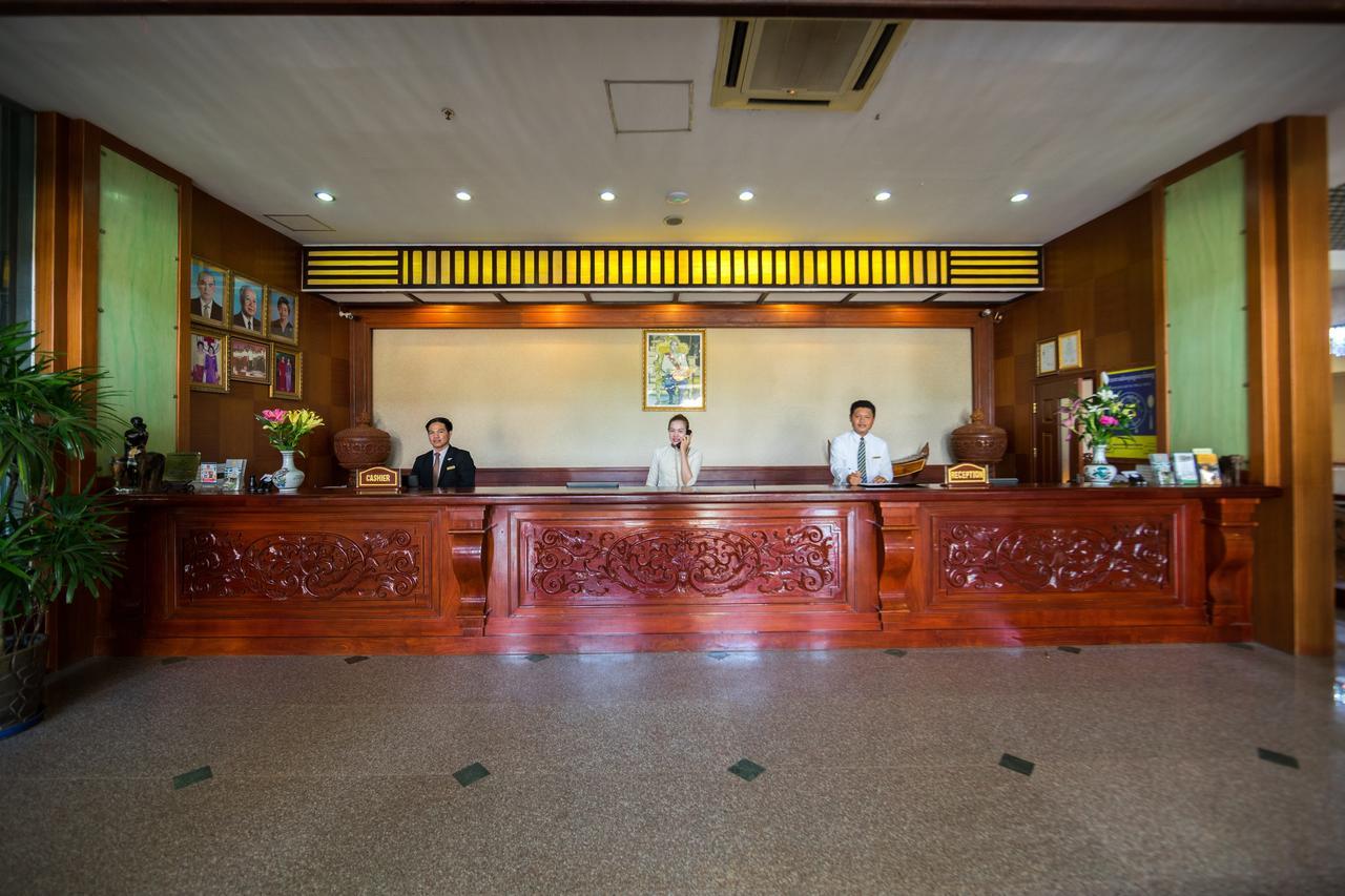 Smiling Hotel Siem Reap Eksteriør billede
